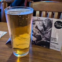 The Jazz Room - Big beers!