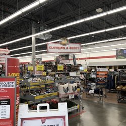 Tractor Supply - Vaccine clinic for pets