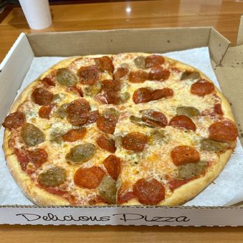 The East Coast Pizza - Medium pizza with sausage and pepperoni - Pizza Near Me - Simi Valley, California The East Coast Pizza - Medium pizza with sausage and pepperoni - Pizza Near Me - Simi Valley, California