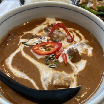 Miya - beef panang - Thai Near Me - Altadena, California