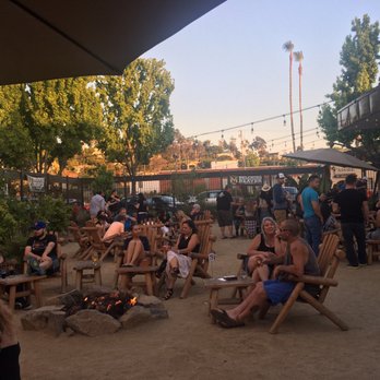 Belching Beaver Pub 980 - Brewpubs Near Me - Vista, California