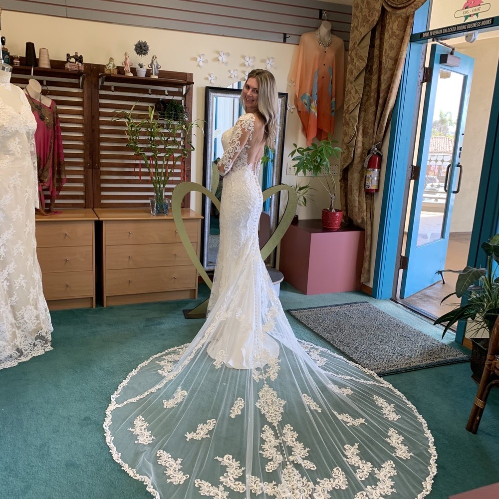 Tara Tailor Shop - Sewing & Alterations Near Me - Carlsbad, California Tara Tailor Shop - Sewing & Alterations Near Me - Carlsbad, California