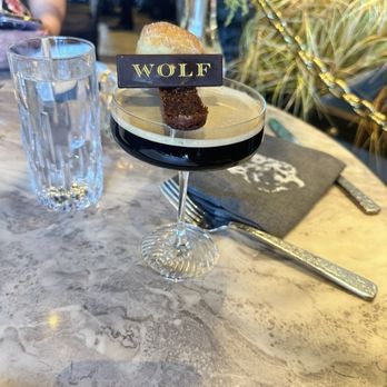 Wolf by Vanderpump at Caesars Republic Lake Tahoe - Pumped up kicks, espresso martini - American Near Me - Stateline, Nevada