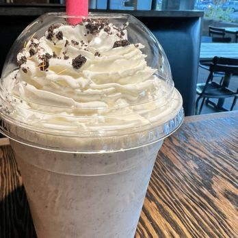 Hopdoddy Burger Bar - oreo® cookies n' cream Real OREO® Cookie Pieces - Burgers Near Me - Denver, Colorado