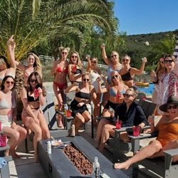 More bachelorettes #bacheloretteparty #pool party  #partybartender #pooldrinks #privatebartender #palmsprings