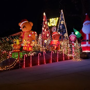 Hasting Ranch Christmas Lights 2022 Upper Hastings Ranch Association - 170 Photos & 44 Reviews - Homeowner  Association - 3725 E Sierra Madre Blvd, Pasadena, Ca