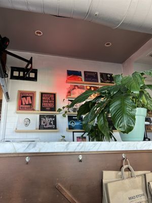 Mad Radio Miami by null