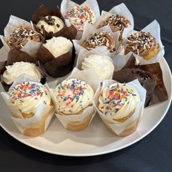 Sweet Somethings - Cupcakes Sweet Something's