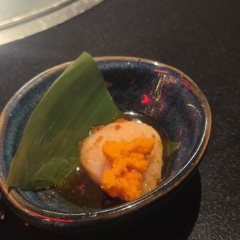 Chubby Cattle - Scallop with uni - Barbeque Near Me - Chicago, Illinois Chubby Cattle - Scallop with uni - Barbeque Near Me - Chicago, Illinois