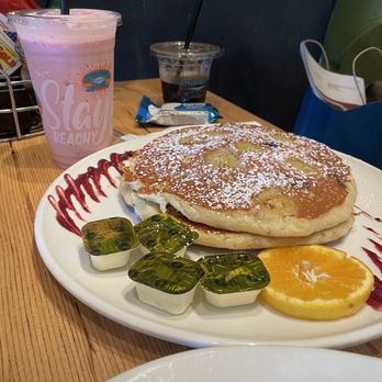 Swamis Cafe - Banana Walnut Pancakes and Strawberry Smoothie - Breakfast & Brunch Near Me - Escondido, California Swamis Cafe - Banana Walnut Pancakes and Strawberry Smoothie - Breakfast & Brunch Near Me - Escondido, California