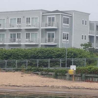 The Harbor Front Inn by null