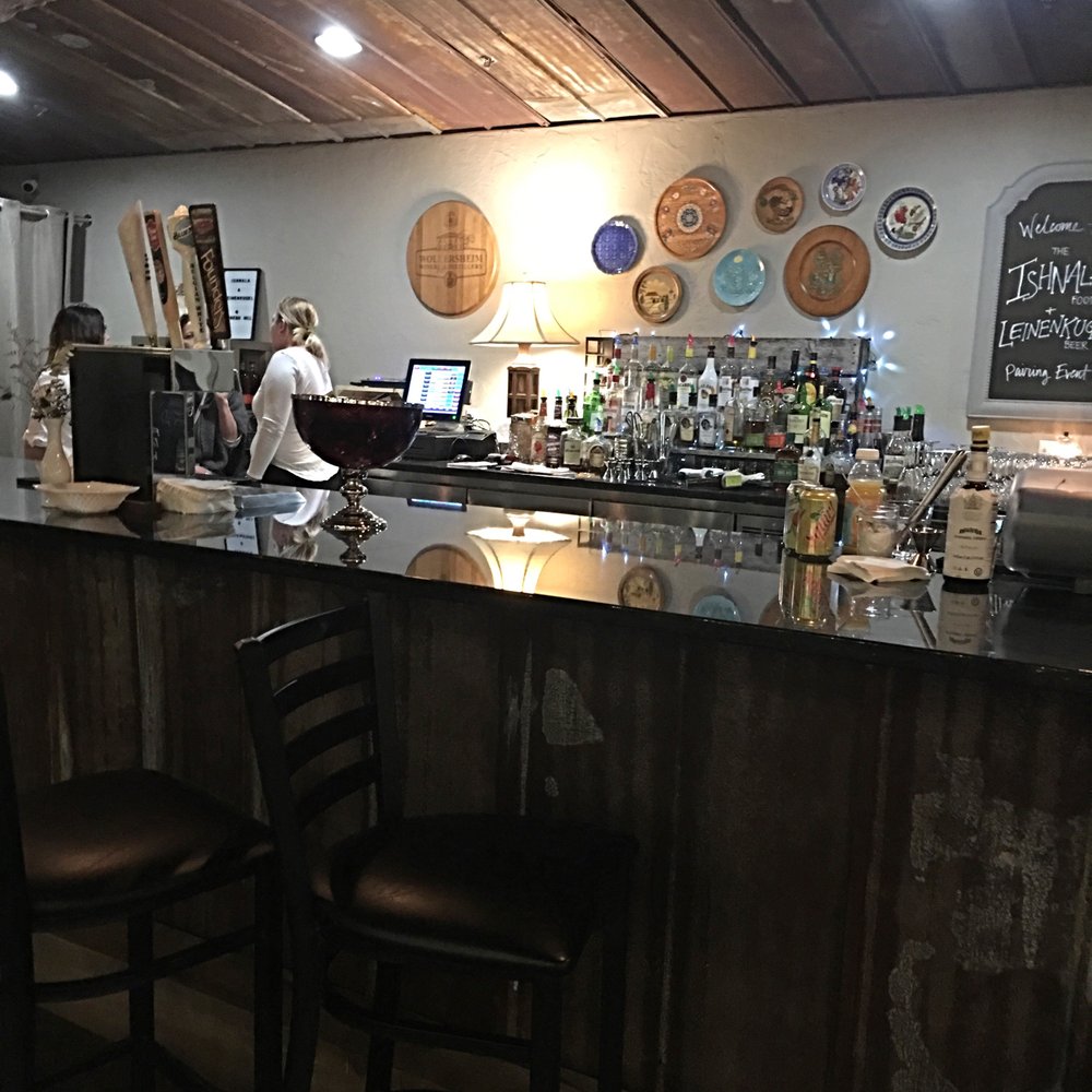 Vennebu Hill - Bar - Venues & Event Spaces Near Me - Baraboo, Wisconsin Vennebu Hill - Bar - Venues & Event Spaces Near Me - Baraboo, Wisconsin