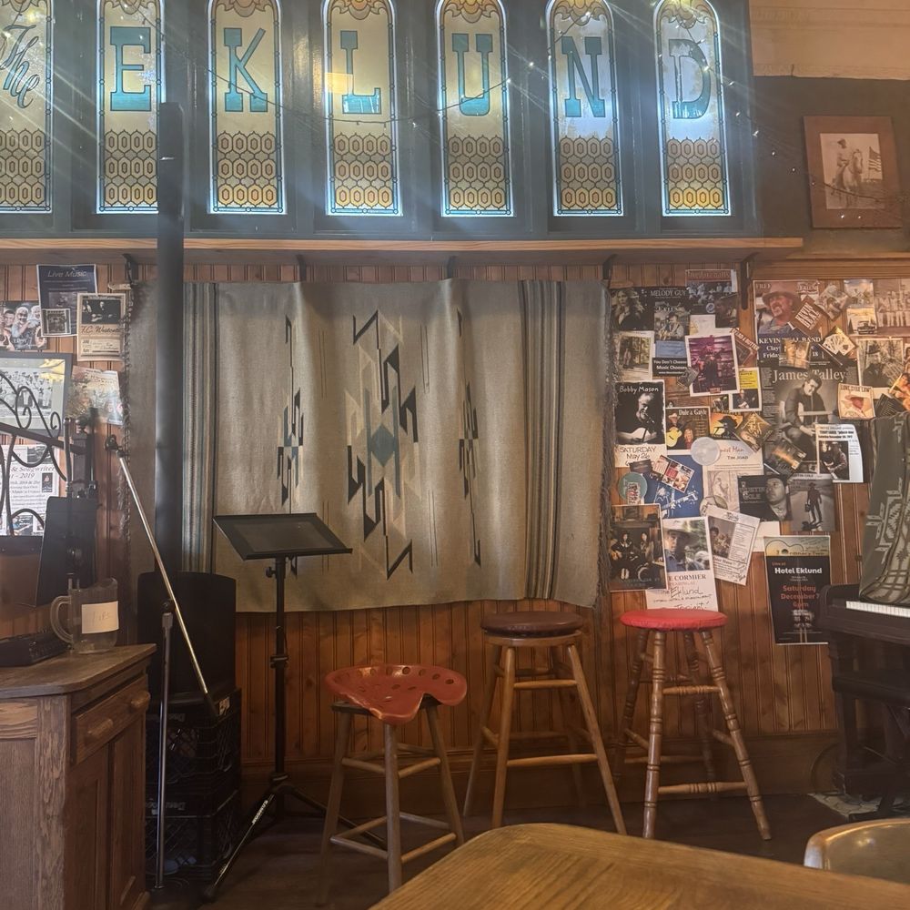 The Eklund - Interior - American Near Me - Clayton, New Mexico The Eklund - Interior - American Near Me - Clayton, New Mexico