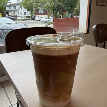 Crust & Cup - Cafes Near Me - Ridgefield, New Jersey