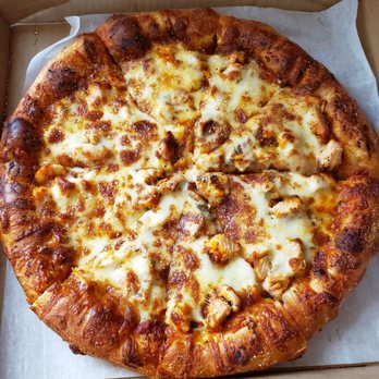 Oscar's Pizza & Sports Grille