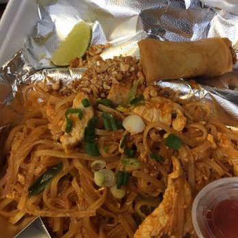 Cha Thai - Pad Thai with chicken to go. - Thai Near Me - Rancho Cordova, California Cha Thai - Pad Thai with chicken to go. - Thai Near Me - Rancho Cordova, California