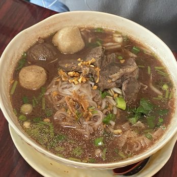 The Original Sab-E-Lee - Beef & Tendon Soup () - 7.5/10 - Asian Fusion Near Me - San Diego, California