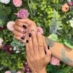 Nails by Holly Nails by Holly