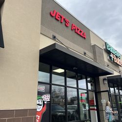 Jet's Pizza - Exterior
