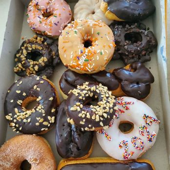 Win Win Fillin' Station - Winchells dozen =14 donuts - Gas Stations Near Me - La Puente, California Win Win Fillin' Station - Winchells dozen =14 donuts - Gas Stations Near Me - La Puente, California