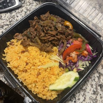 McCoco’s Caribbean Restaurant - Peoper PEPPER STEAK PLATTER - Mexican Near Me - West Allis, Wisconsin McCoco’s Caribbean Restaurant - Peoper PEPPER STEAK PLATTER - Mexican Near Me - West Allis, Wisconsin