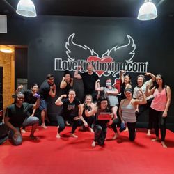 iLoveKickboxing- Vancouver - Comradeship for our fellow kick-boxer who reached 500 classes yay