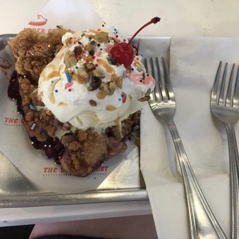 Upper Crust Pie Bakery - You can't go wrong with a pie sundae! - Bakeries Near Me - Overland Park, Kansas