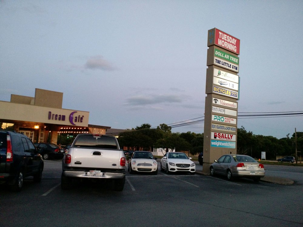 HILLSIDE VILLAGE SHOPPING CENTER Updated October 2024 6465 E