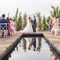 Kitty's Alterations - Jennifer Stuart Photography