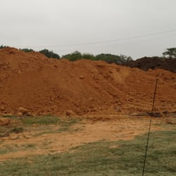 A quality Trucking & dirtServices