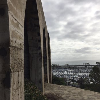 Bluff Top Trail - All that's left of the Inn! - Parks Near Me - Dana Point, California