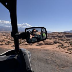 Epic 4X4 Adventures - Beautiful views of the La Sal mountains