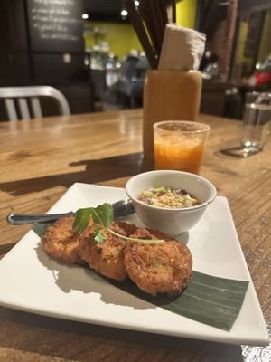 BASIL CANTEEN by null