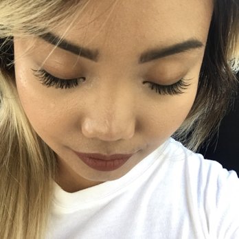 Flutter and Honey - After my refill, still got classics with a cat eye feel to it at the ends of my lashes! - Waxing Near Me - San Diego, California