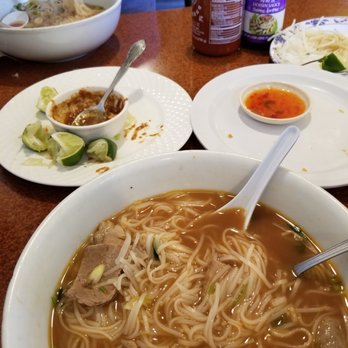 DK Noodle Vietnamese Cuisine - Vietnamese Near Me - Modesto, California