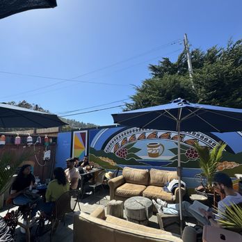 Soul Grind Coffee Roasters - Patio - Coffee & Tea Near Me - Pacifica, California