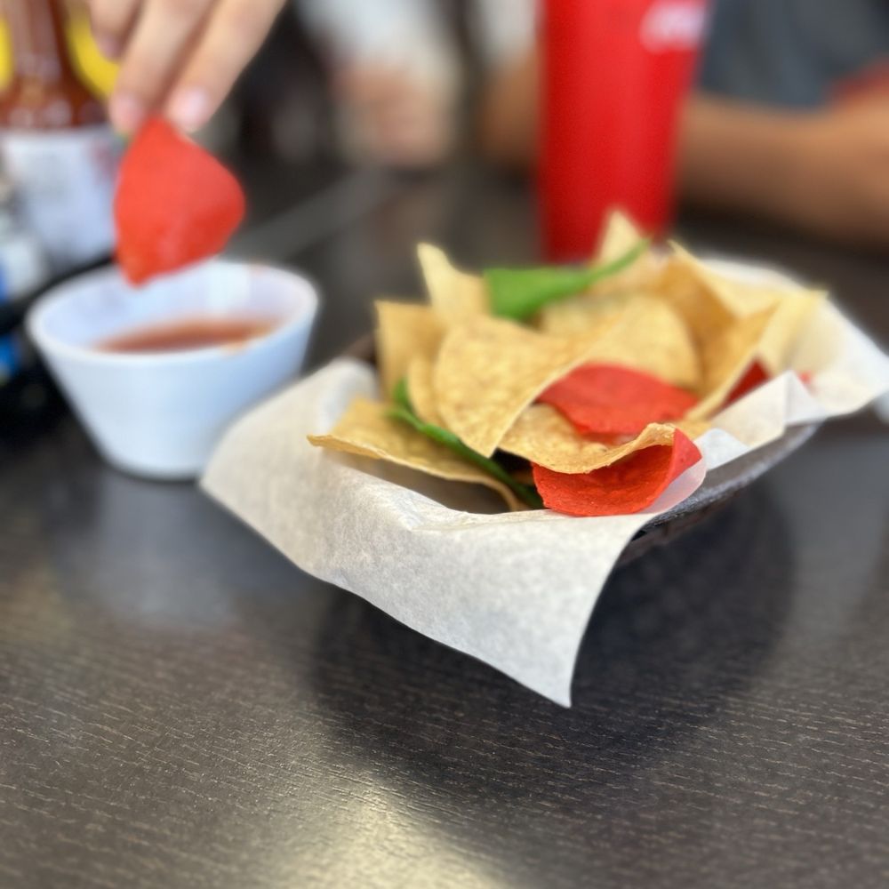 El Taco Salcero Restaurant - Chips and salsa - Mexican Near Me - Visalia, California El Taco Salcero Restaurant - Chips and salsa - Mexican Near Me - Visalia, California