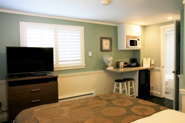 Ocean Echo Inn & Beach Cottages by null