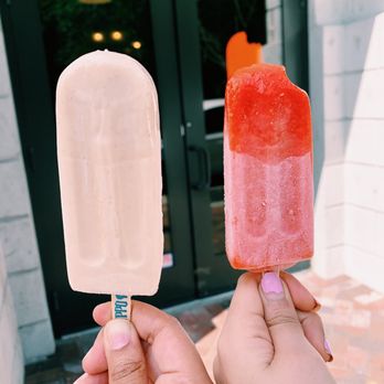 The Hyppo - Honey cinnamon cheesecake (omg) and strawberry lemonade - Desserts Near Me - Gainesville, Florida