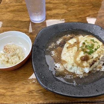 Oli's Kitchen - Loco Moco - Breakfast & Brunch Near Me - Honolulu, Hawaii