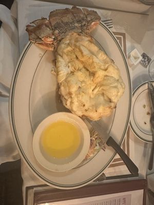 Captain's Tavern Restaurant by null