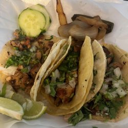 El Sabor De Mi Patria - Chicken Tacos