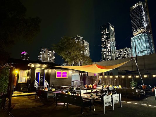 Xu Xu's Dumplings by null