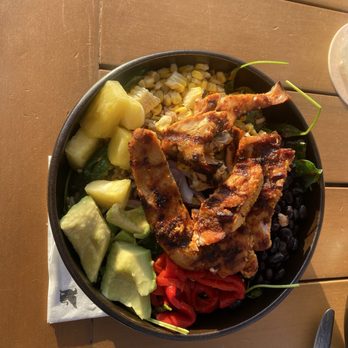 Quinn's - Tropical Power Bowl with blackened chicken. Delicious. - Steakhouses Near Me - Marco Island, Florida Quinn's - Tropical Power Bowl with blackened chicken. Delicious. - Steakhouses Near Me - Marco Island, Florida