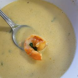 Pupuseria Marelyn - Caldo de mariscos