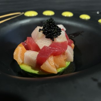 Sushi Toro - Chirashi Deluxe Appetizer - Sushi Bars Near Me - Kensington, Maryland Sushi Toro - Chirashi Deluxe Appetizer - Sushi Bars Near Me - Kensington, Maryland
