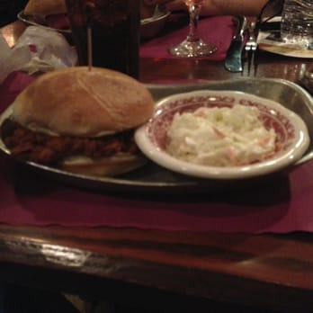Farnsworth House Inn - BBQ Sandwich. Delicious - Tours Near Me - Gettysburg, Pennsylvania Farnsworth House Inn - BBQ Sandwich. Delicious - Tours Near Me - Gettysburg, Pennsylvania