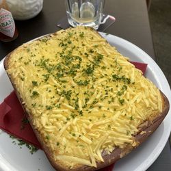 The Trafalgar Pub - Vegan Shepherd's Pie