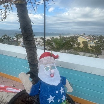 Hurricane Rooftop Bar - Cocktail Bars Near Me - St Pete Beach, Florida