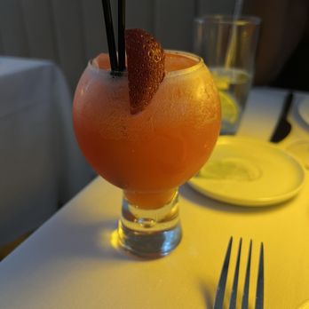 Skinos - Strawberry kiss drink - Greek Near Me - New York, New York Skinos - Strawberry kiss drink - Greek Near Me - New York, New York